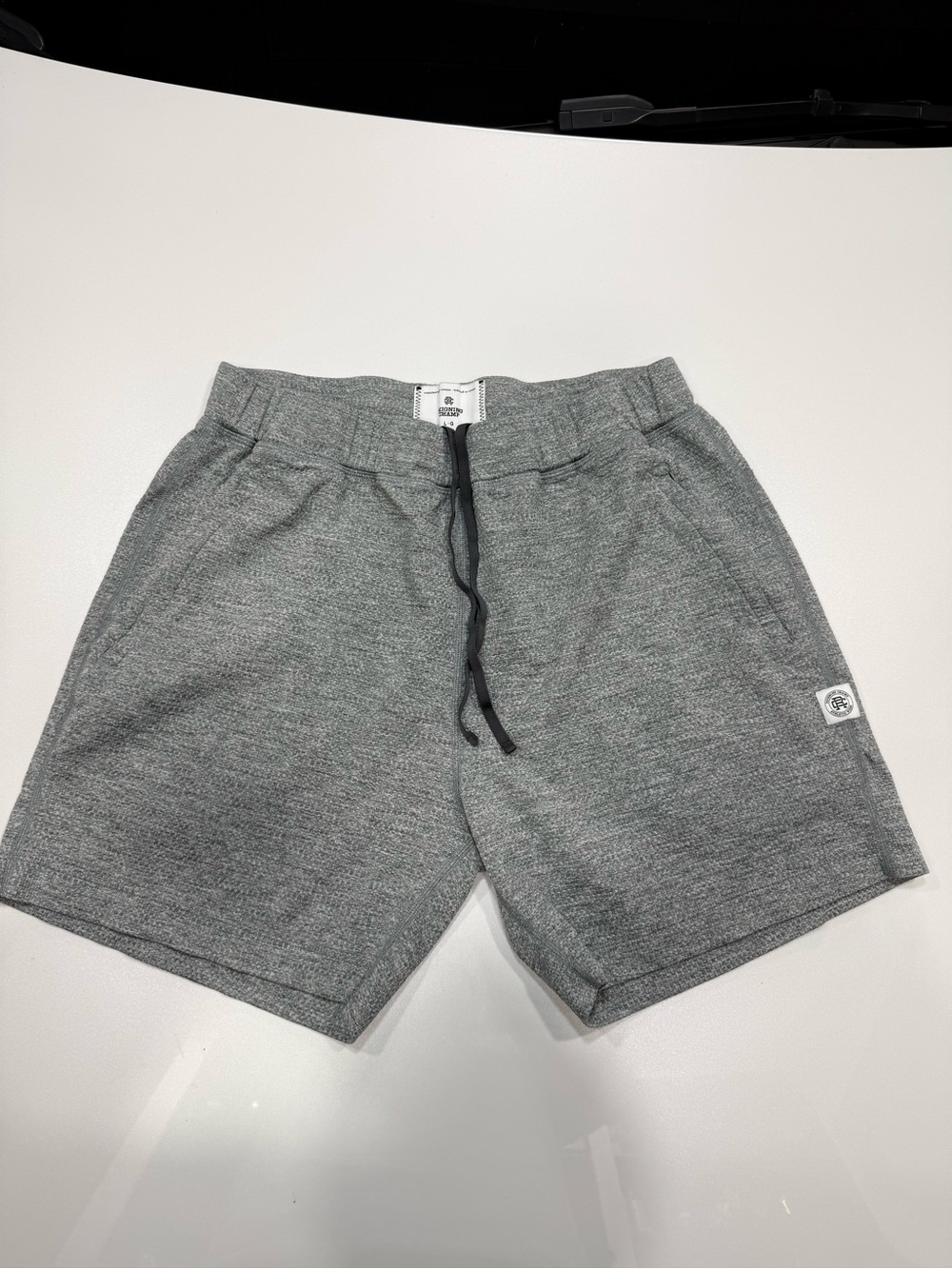 Reigning Champ Straight-Leg Solotex Shorts Gray Zip Pockets Large